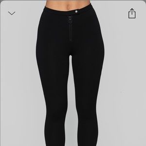 Fashion Nova Unrivaled on Top Ponte leggings